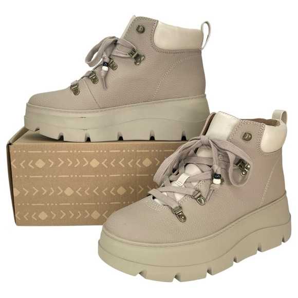Zodiac Shoes - Zodiac Billie Tan Pebbled Faux Leather Lug Sole Womens Sneakers Size 10M